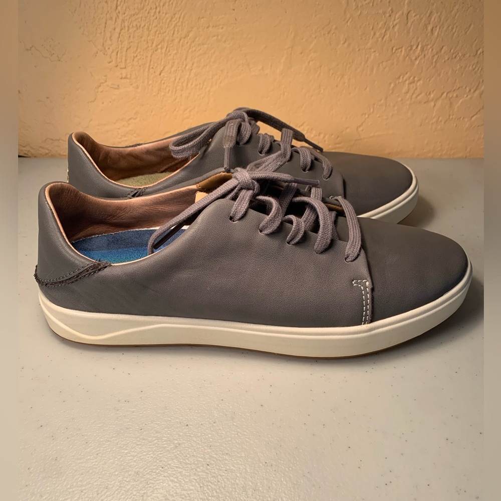 Olukai Women's Wailea Leather Lace-Up Golf Shoes Grey Sz 7 Comfort Walking